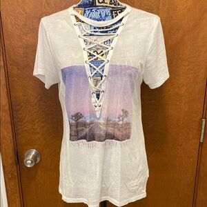 Express White Graphic Lace-Up Women's Top size small